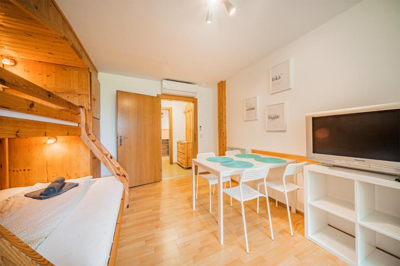 Panorama-Apartments In Unmittelbarer See-Nahe Schiefling am See Bagian luar foto