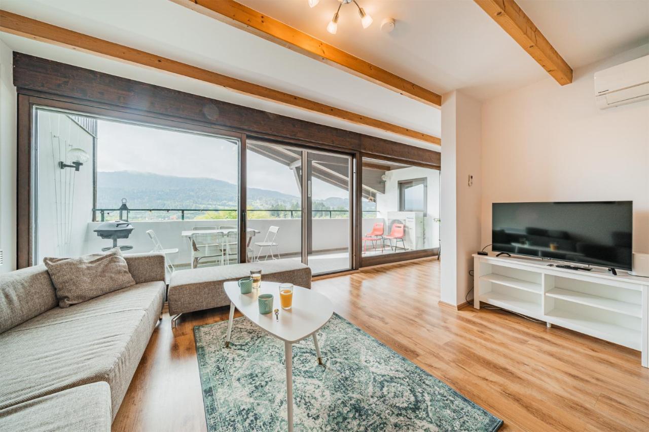 Panorama-Apartments In Unmittelbarer See-Nahe Schiefling am See Bagian luar foto